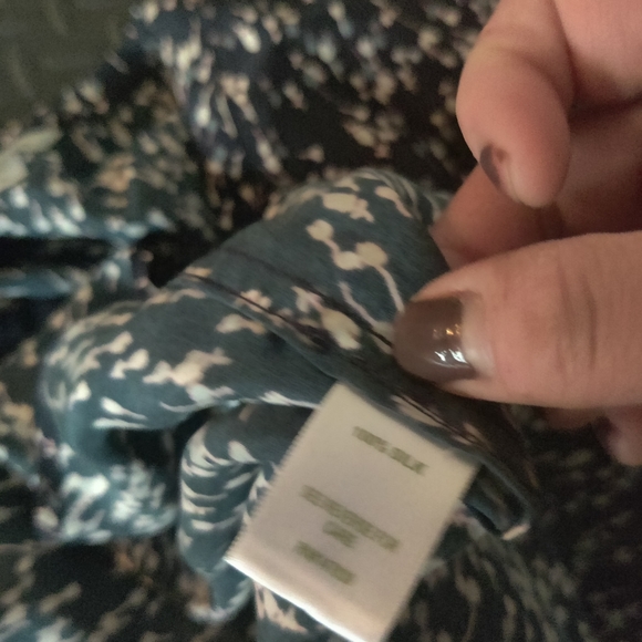 Garnet Hill silk flower blouse - Picture 2 of 2